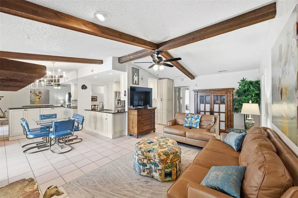 10744 97th Street Largo FL 33773