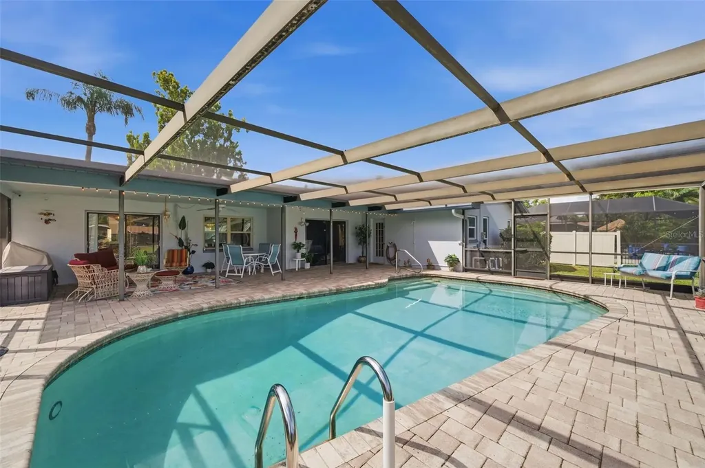 10744 97th Street Largo FL 33773