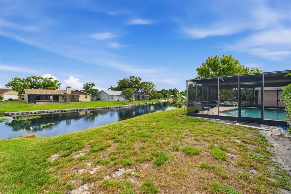 10744 97th Street Largo FL 33773