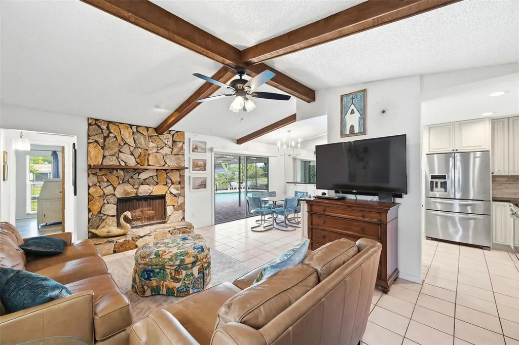 10744 97th Street Largo FL 33773