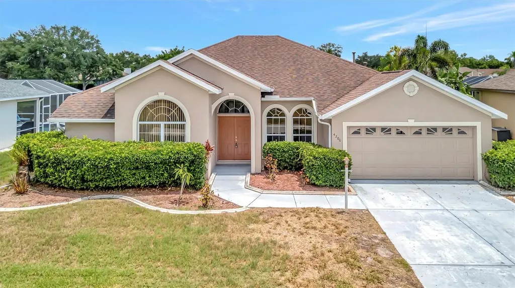 4206 73rd Terrace E Sarasota FL 34243