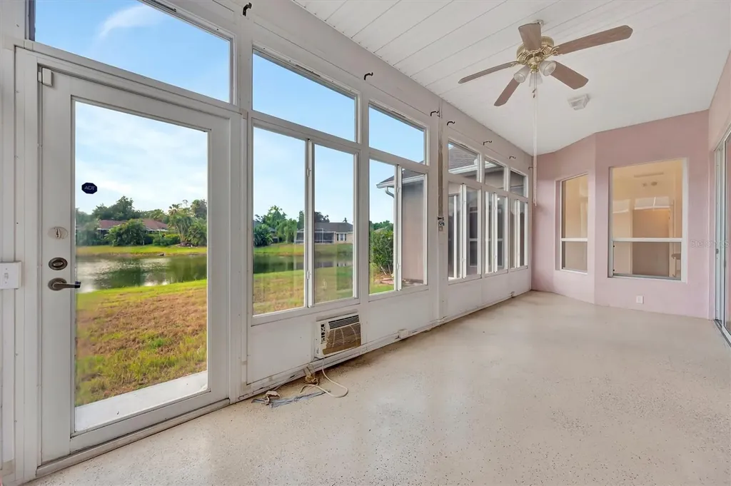 4206 73rd Terrace E Sarasota FL 34243