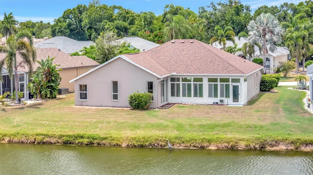 4206 73rd Terrace E Sarasota FL 34243
