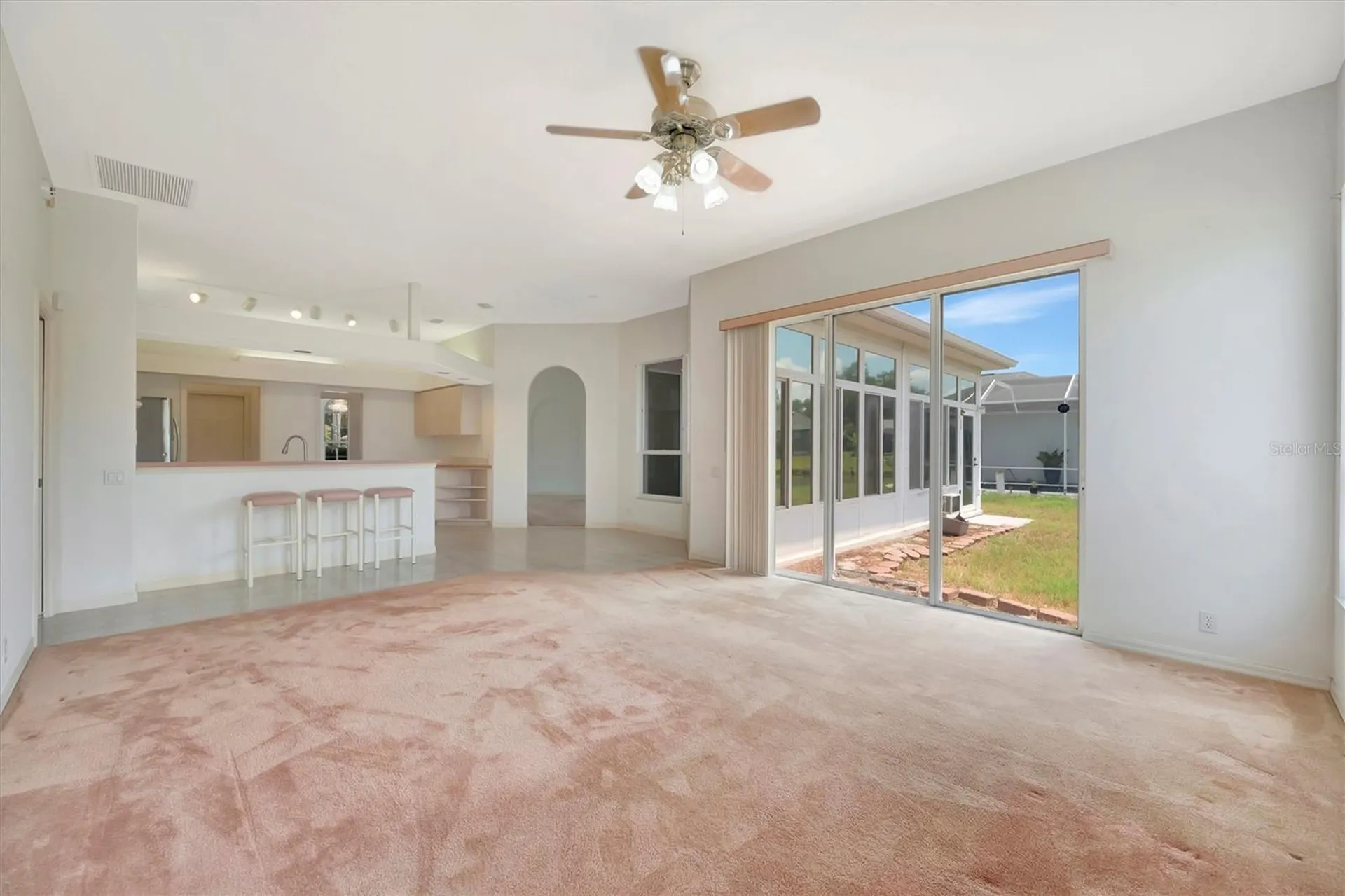 4206 73rd Terrace E Sarasota FL 34243