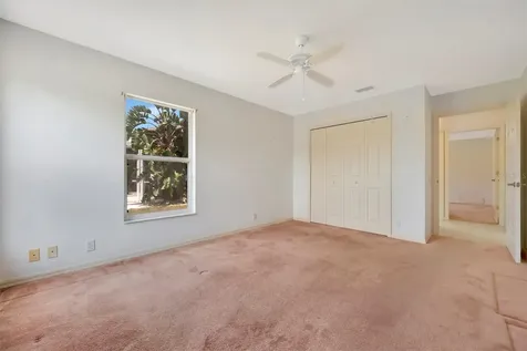 4206 73rd Terrace E Sarasota FL 34243