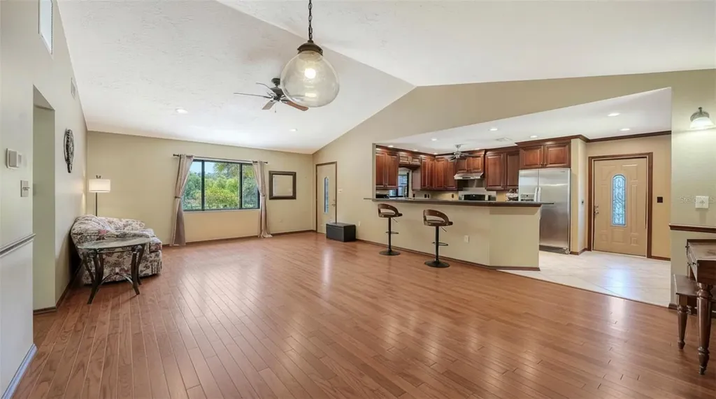 4842 Nutmeg Avenue Sarasota FL 34231