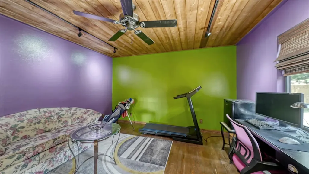 4842 Nutmeg Avenue Sarasota FL 34231