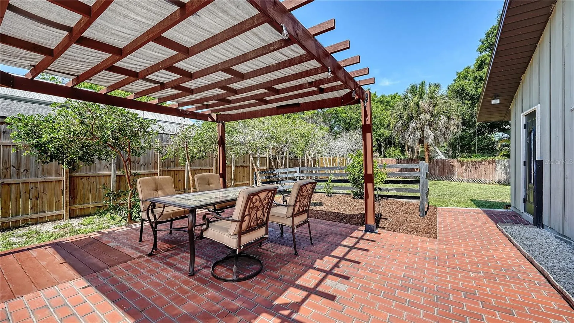 4842 Nutmeg Avenue Sarasota FL 34231