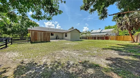 4842 Nutmeg Avenue Sarasota FL 34231