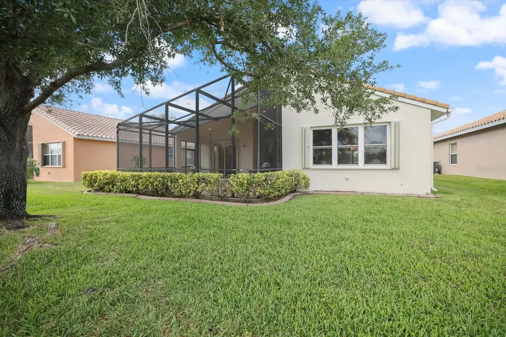 4211 64th Avenue E Sarasota FL 34243