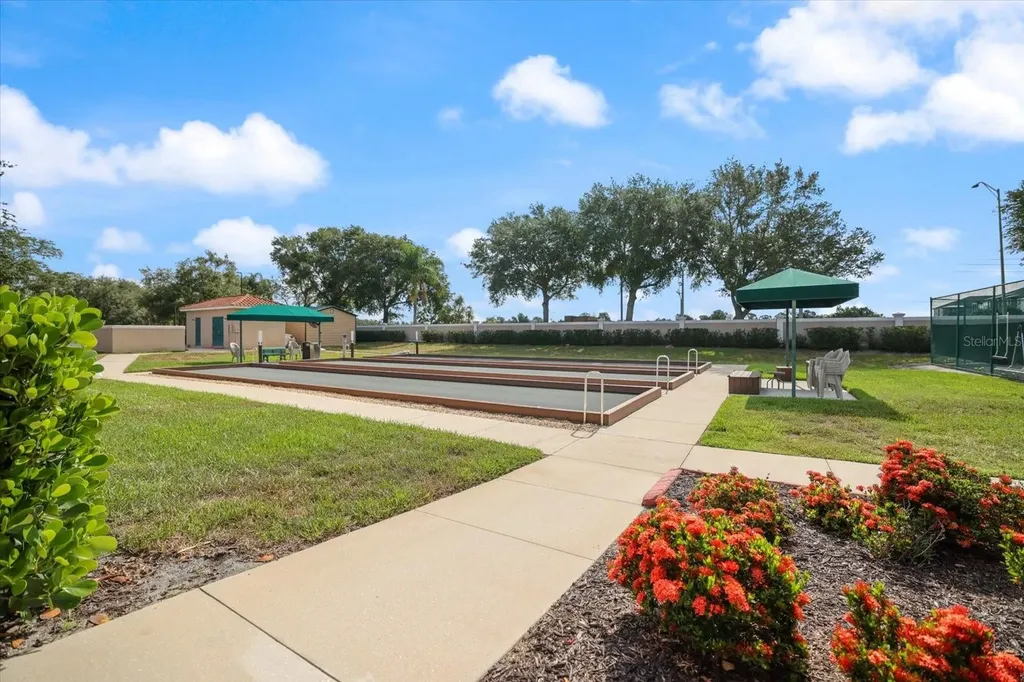 4211 64th Avenue E Sarasota FL 34243