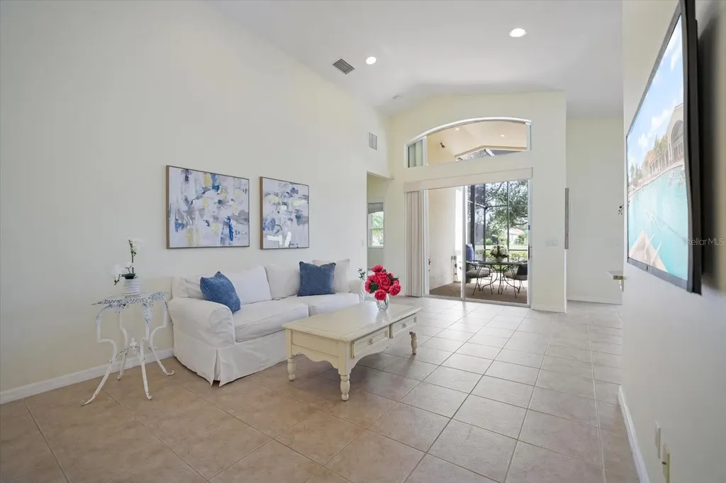 4211 64th Avenue E Sarasota FL 34243