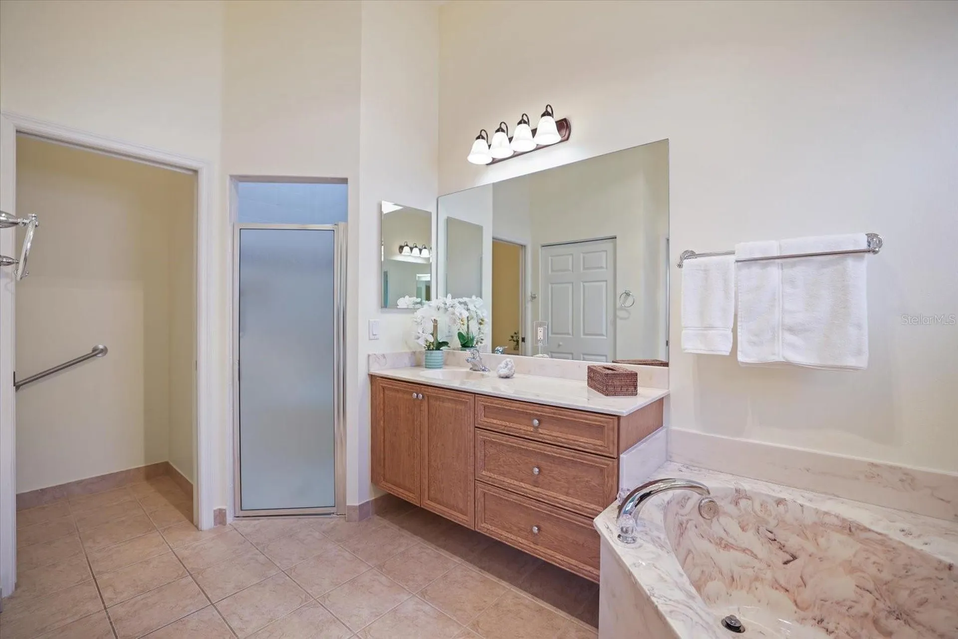 4211 64th Avenue E Sarasota FL 34243