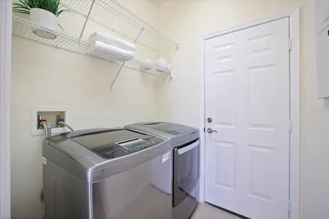 4211 64th Avenue E Sarasota FL 34243