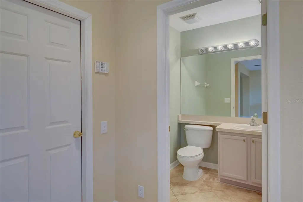 13298 Thoroughbred Loop Largo FL 33773