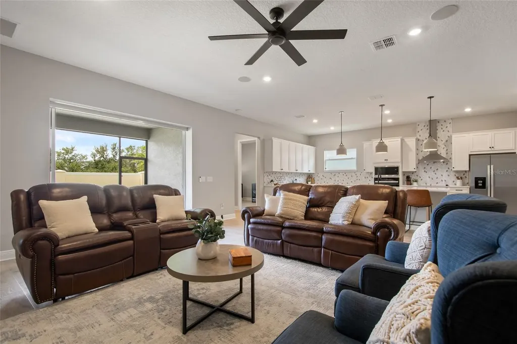 19358 Banfield Place Orlando FL 32827