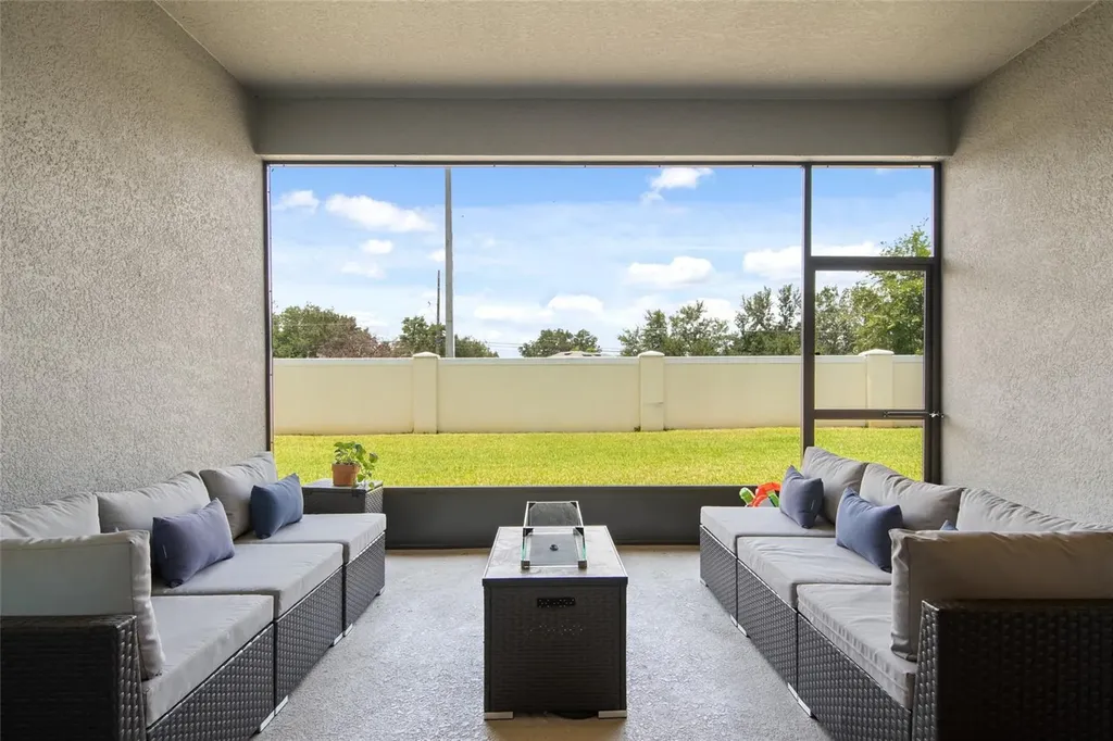 19358 Banfield Place Orlando FL 32827
