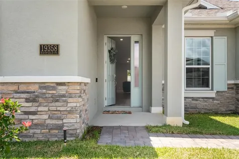 19358 Banfield Place Orlando FL 32827