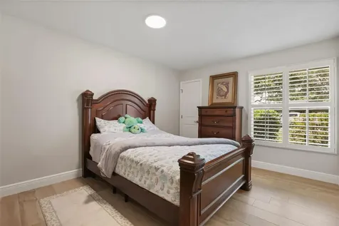104 Valencia Loop Altamonte Springs FL 32714