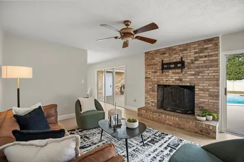 104 Valencia Loop Altamonte Springs FL 32714