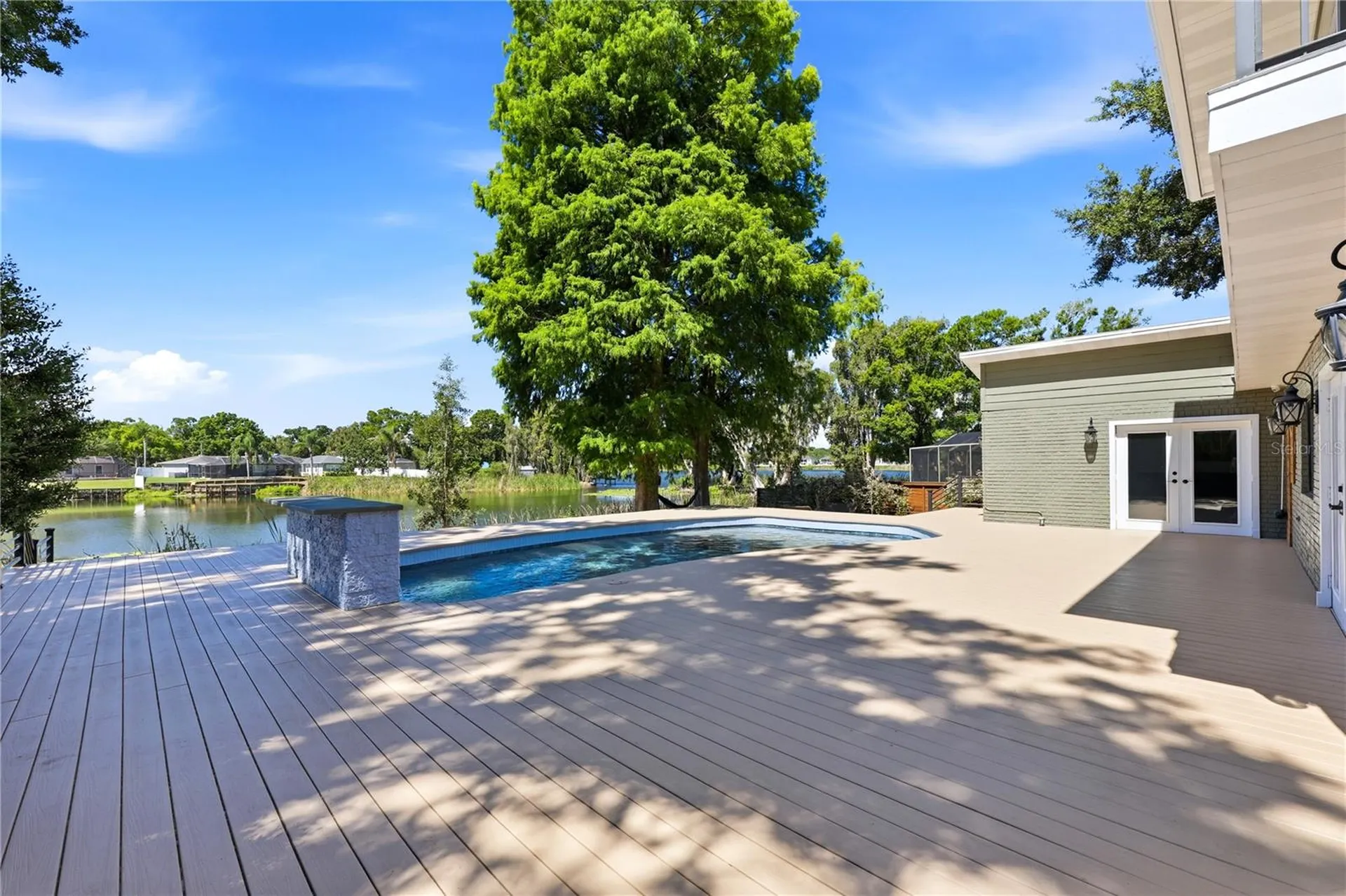 13512 Lake Magdalene Drive Tampa FL 33613