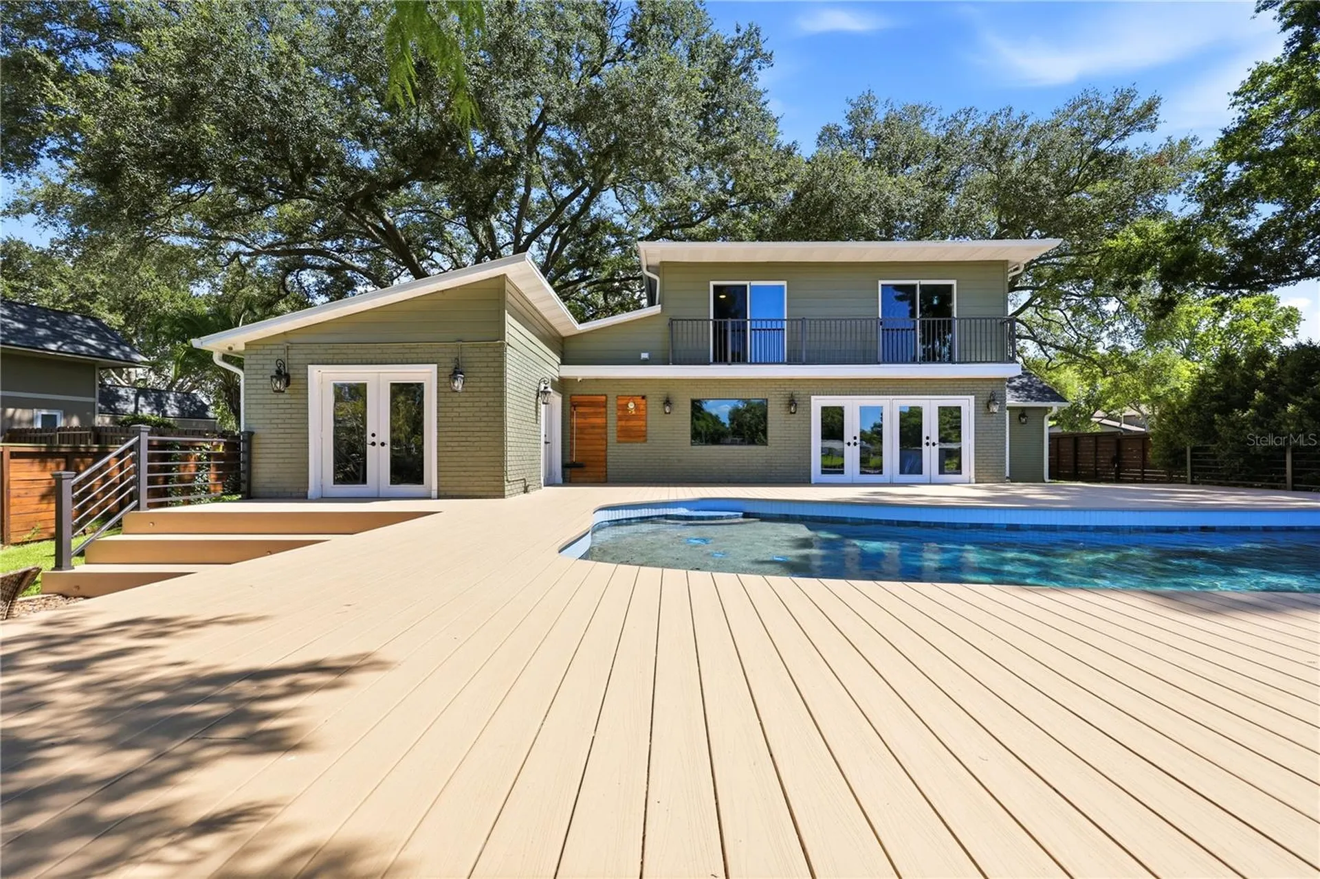 13512 Lake Magdalene Drive Tampa FL 33613