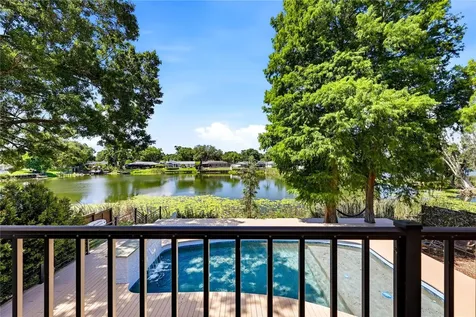 13512 Lake Magdalene Drive Tampa FL 33613