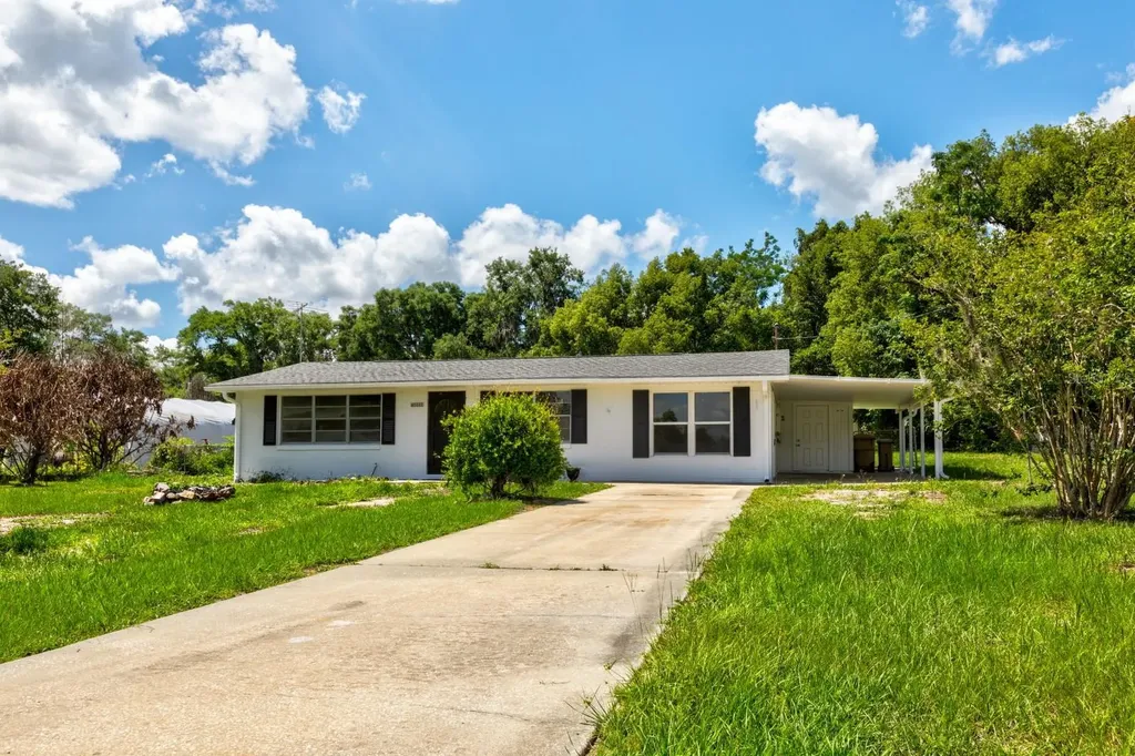 5222 Eagles Nest Road Fruitland Park FL 34731