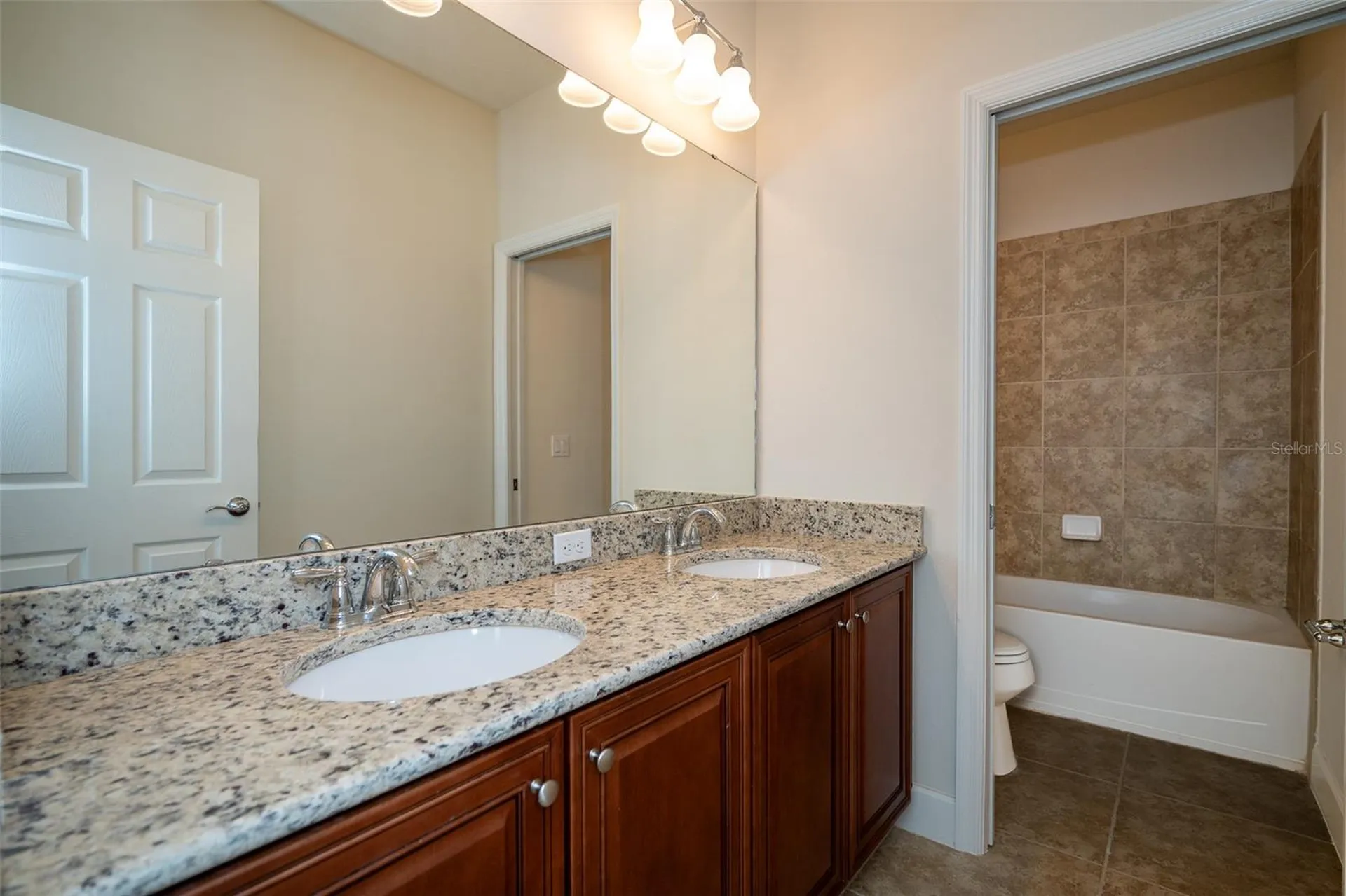 12077 Uleta Lane Orlando FL 32827
