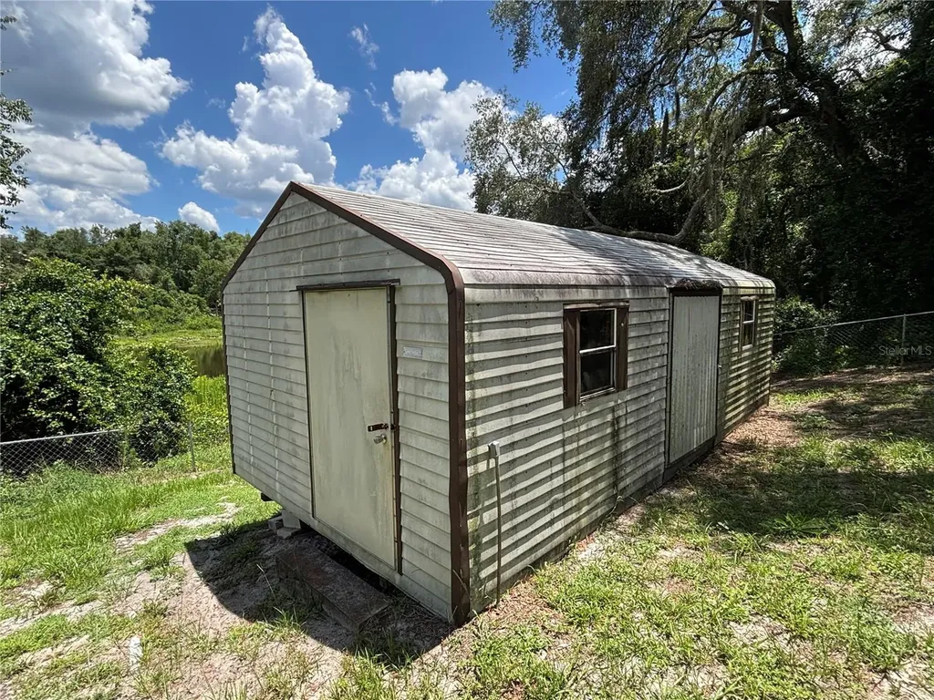 2067 SE 181st Terrace Silver Springs FL 34488