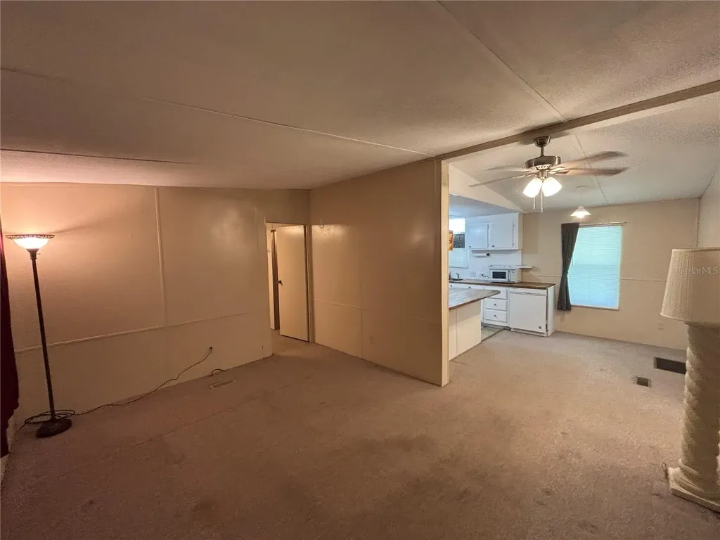 2067 SE 181st Terrace Silver Springs FL 34488