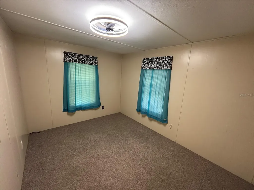 2067 SE 181st Terrace Silver Springs FL 34488