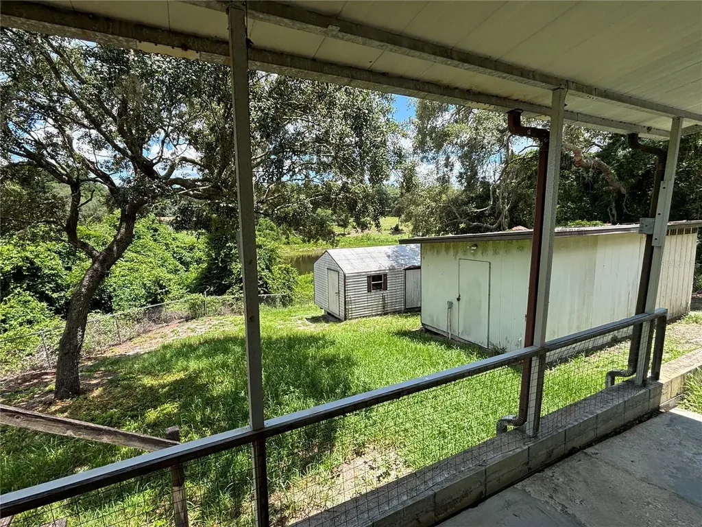 2067 SE 181st Terrace Silver Springs FL 34488
