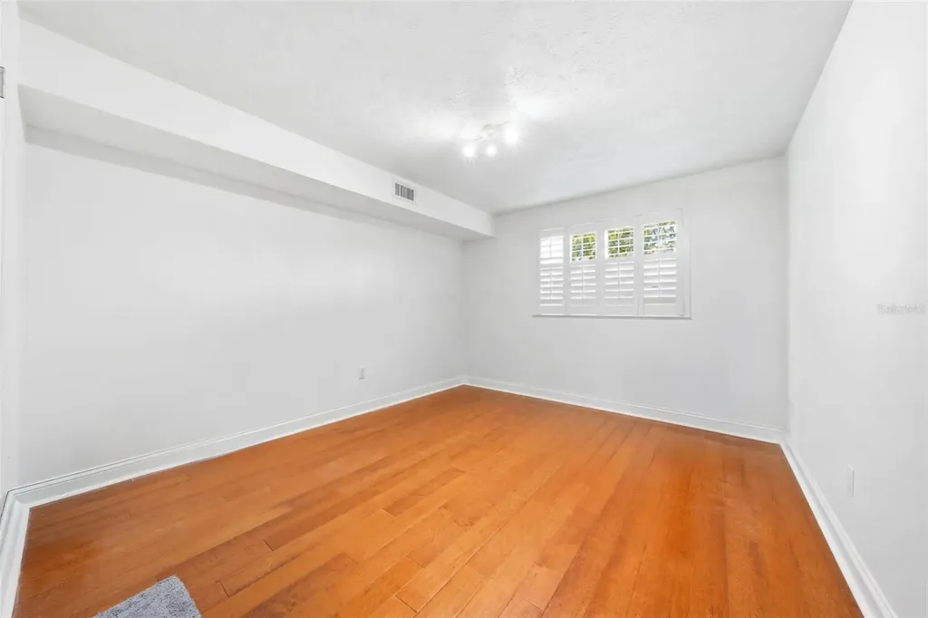 4214 Lake Underhill Road Orlando FL 32803