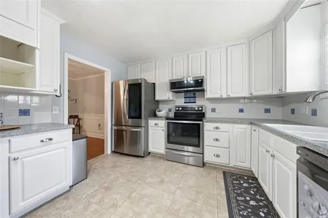 4214 Lake Underhill Road Orlando FL 32803