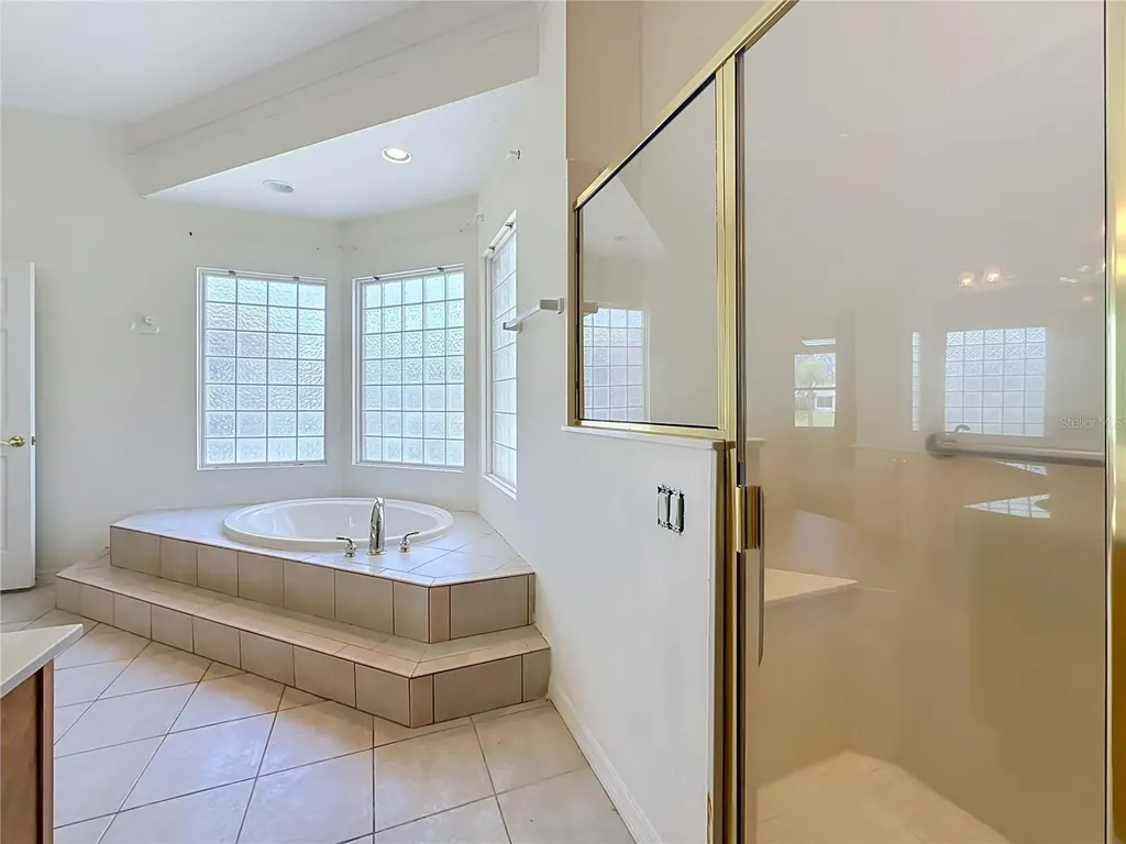 20 Cedarview Court Palm Coast FL 32137