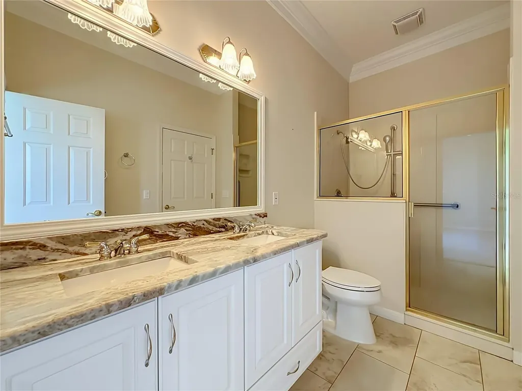 20 Cedarview Court Palm Coast FL 32137