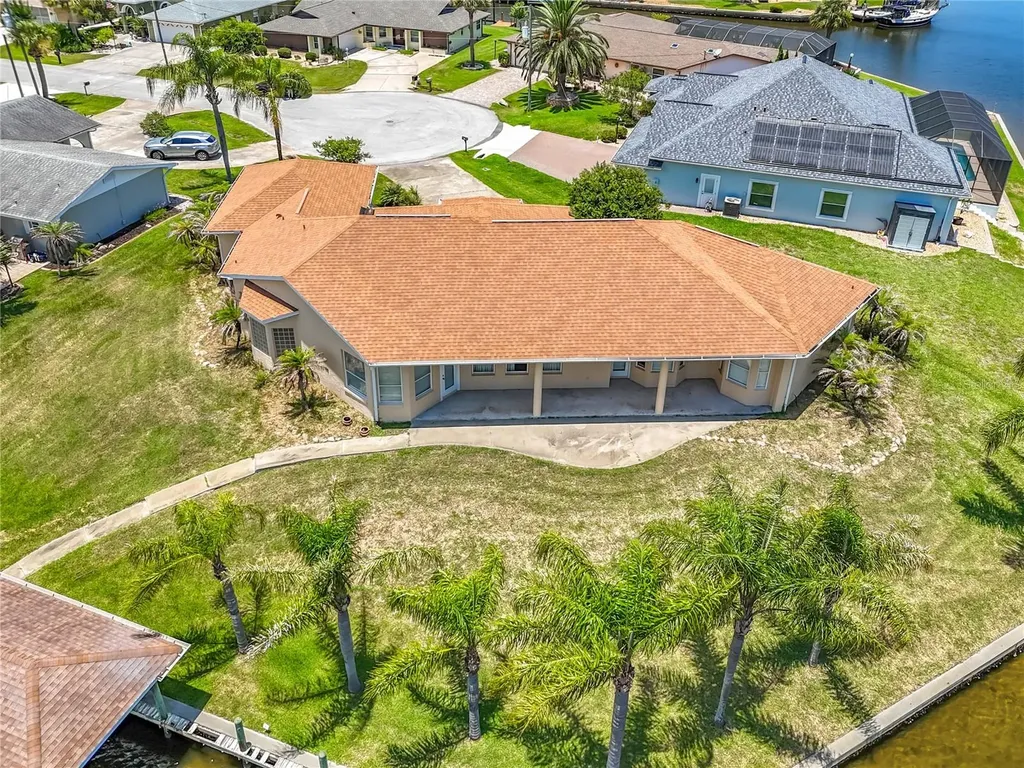 20 Cedarview Court Palm Coast FL 32137