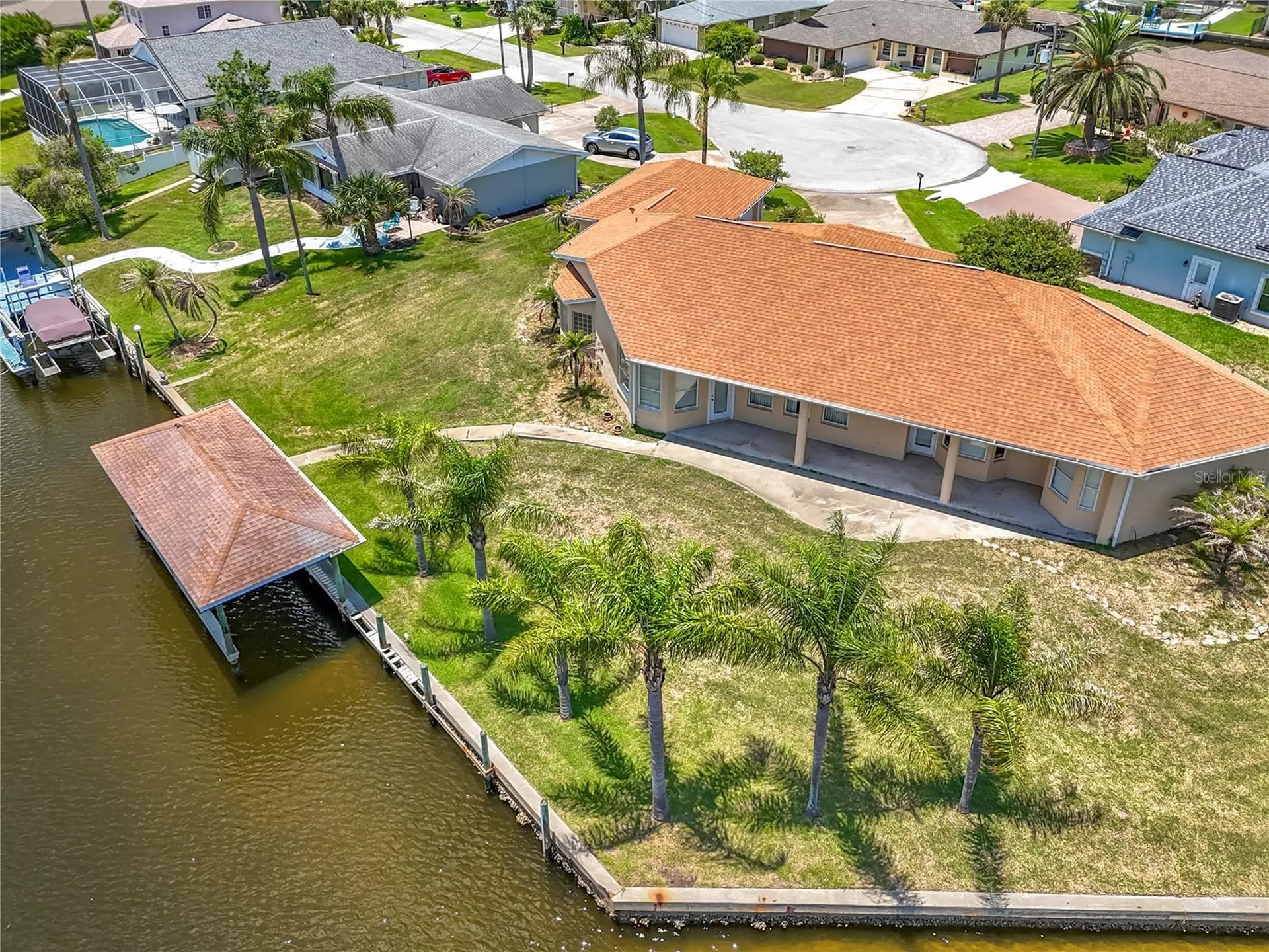 20 Cedarview Court Palm Coast FL 32137