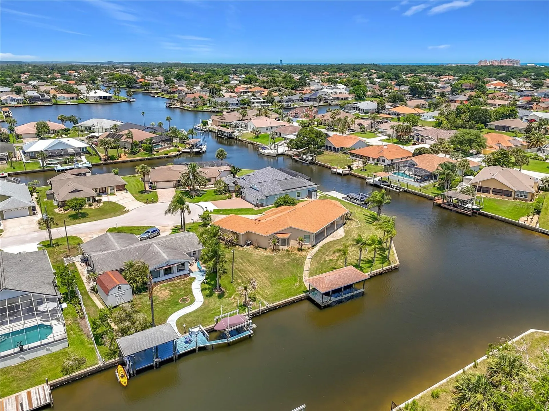 20 Cedarview Court Palm Coast FL 32137