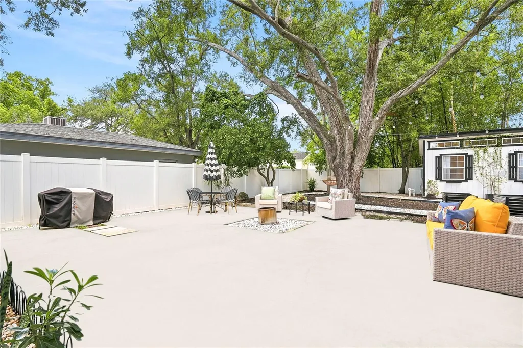3305 W Ballast Point Boulevard Tampa FL 33611