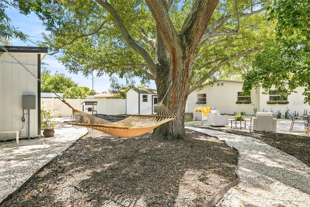 3305 W Ballast Point Boulevard Tampa FL 33611