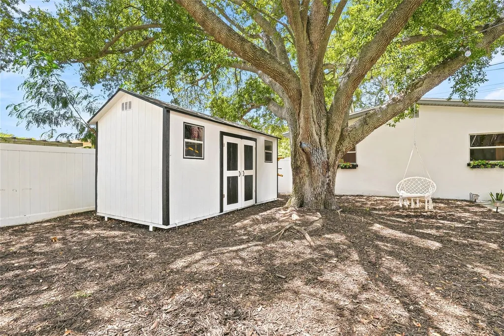 3305 W Ballast Point Boulevard Tampa FL 33611