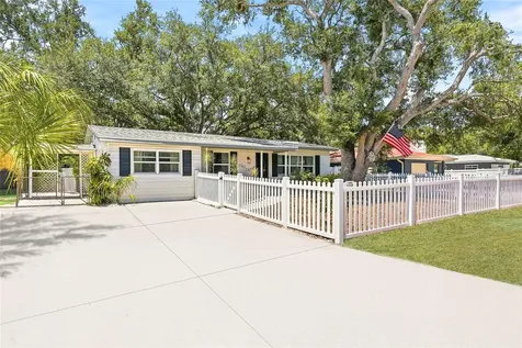 3305 W Ballast Point Boulevard Tampa FL 33611