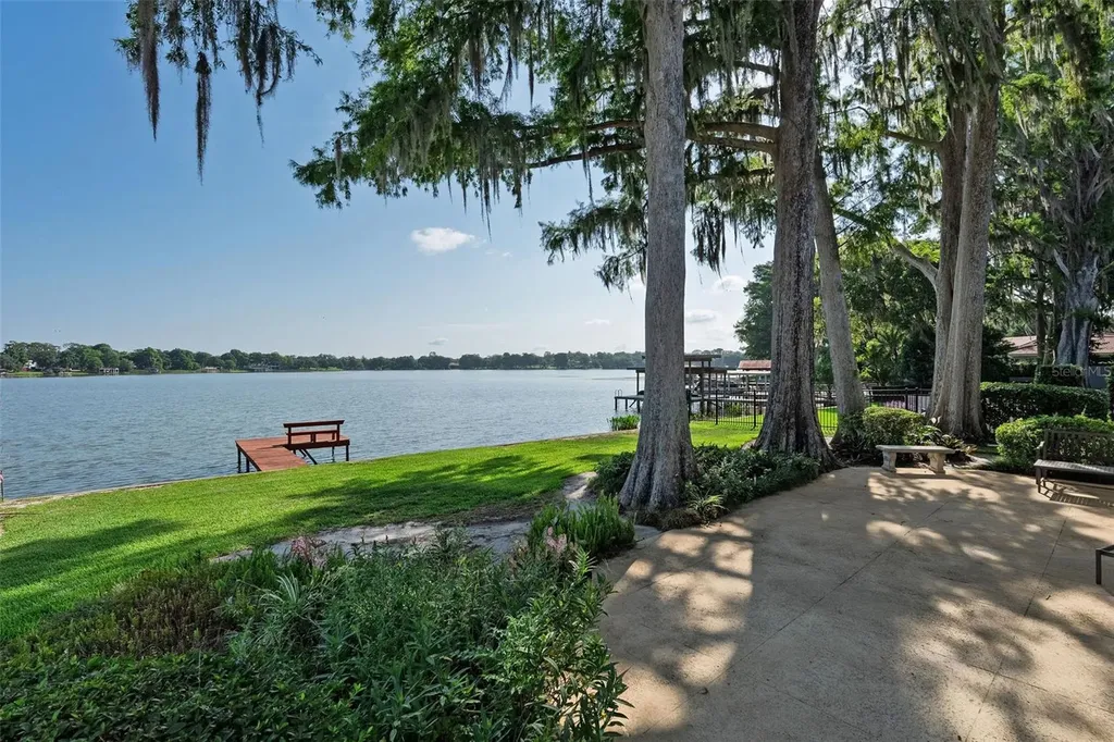2655 Lake Shore Drive Orlando FL 32803