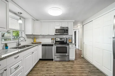 7215 Mayfield Drive Port Richey FL 34668