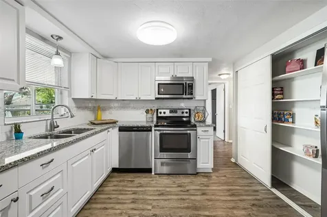 7215 Mayfield Drive Port Richey FL 34668
