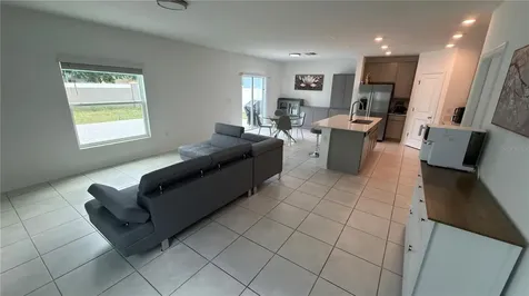 637 Bell Prairie Circle Lake Wales FL 33859