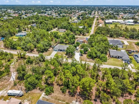 325 Wyler Street Port Charlotte FL 33954