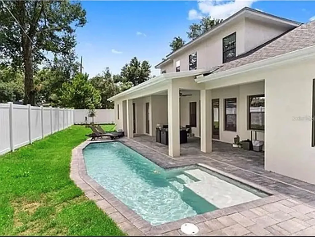 2234 Howard Drive Winter Park FL 32789